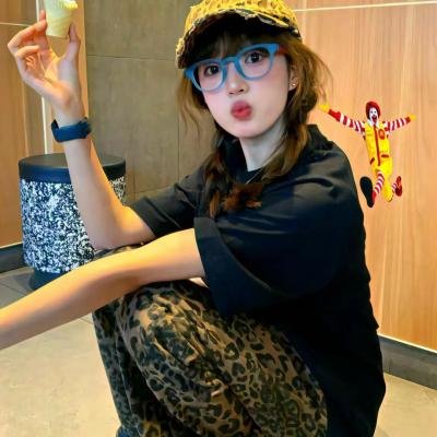 系统误判我的糟糠之妻是校花